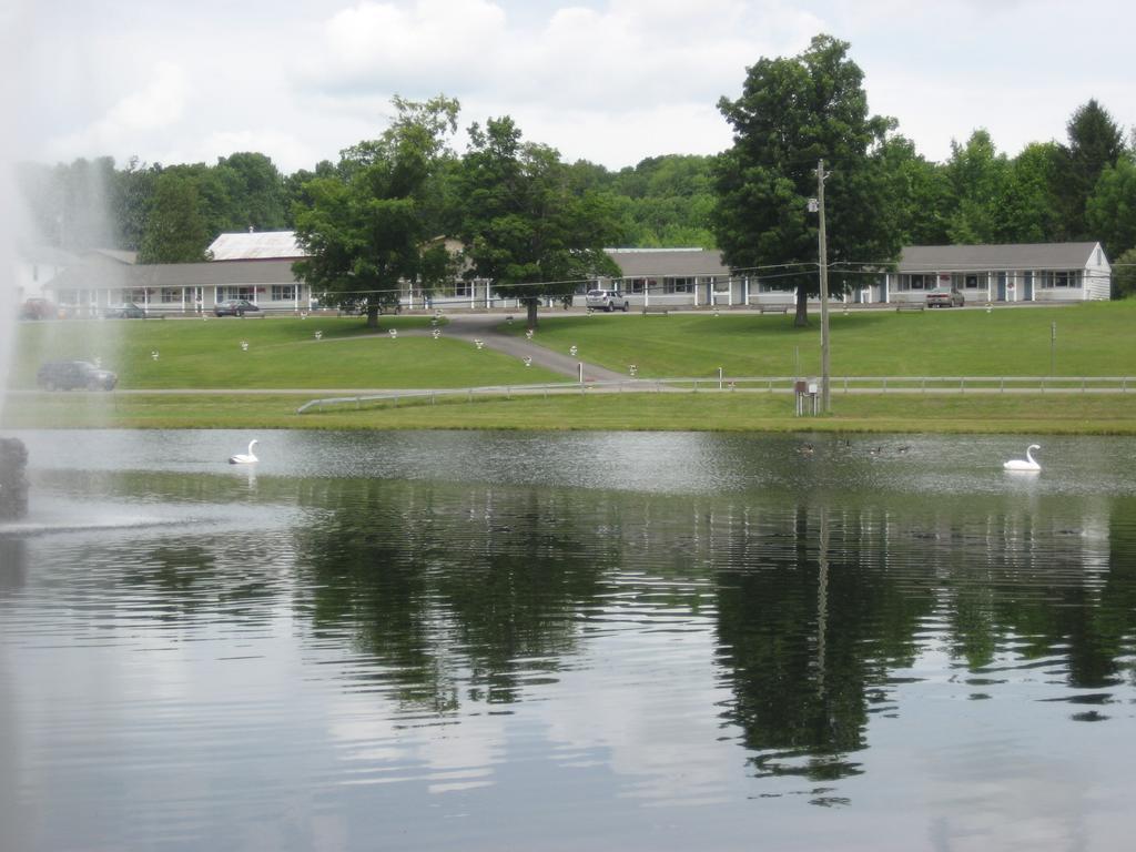 Richfield Springs Fountain View Motel المظهر الخارجي الصورة